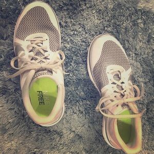 Nike Free 4.0 Running Sneakers